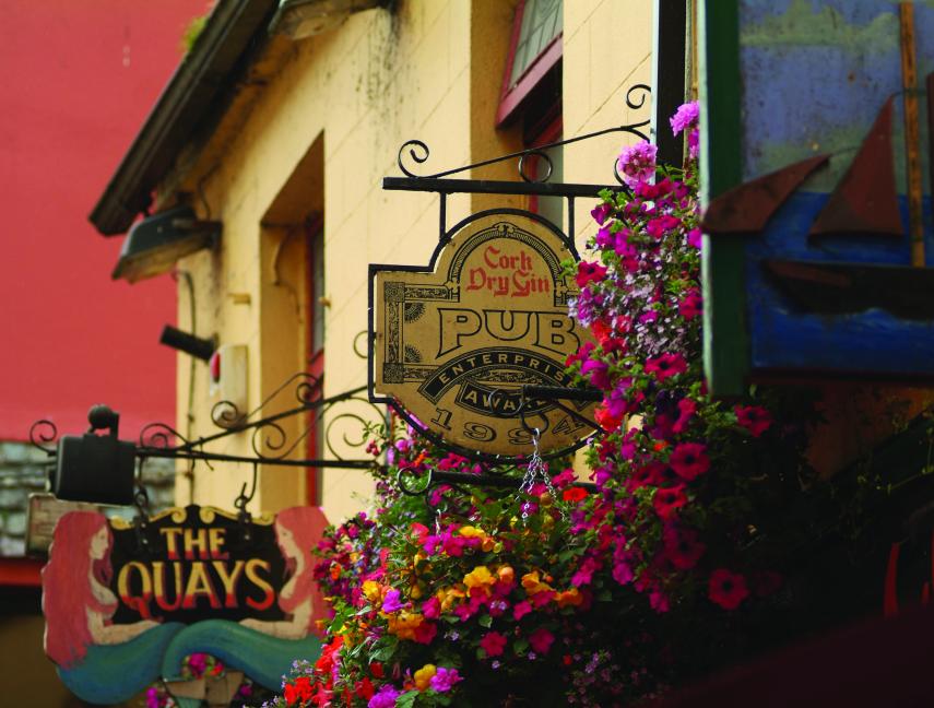 CP-GalwayPubSigns Visit Ireland